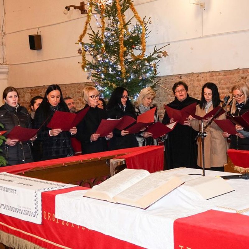 Karácsonyi Istentisztelet 19